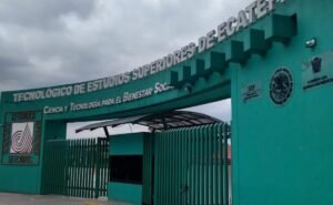 Abandonan a recién nacido en bote de basura del Tecnológico de Ecatepec